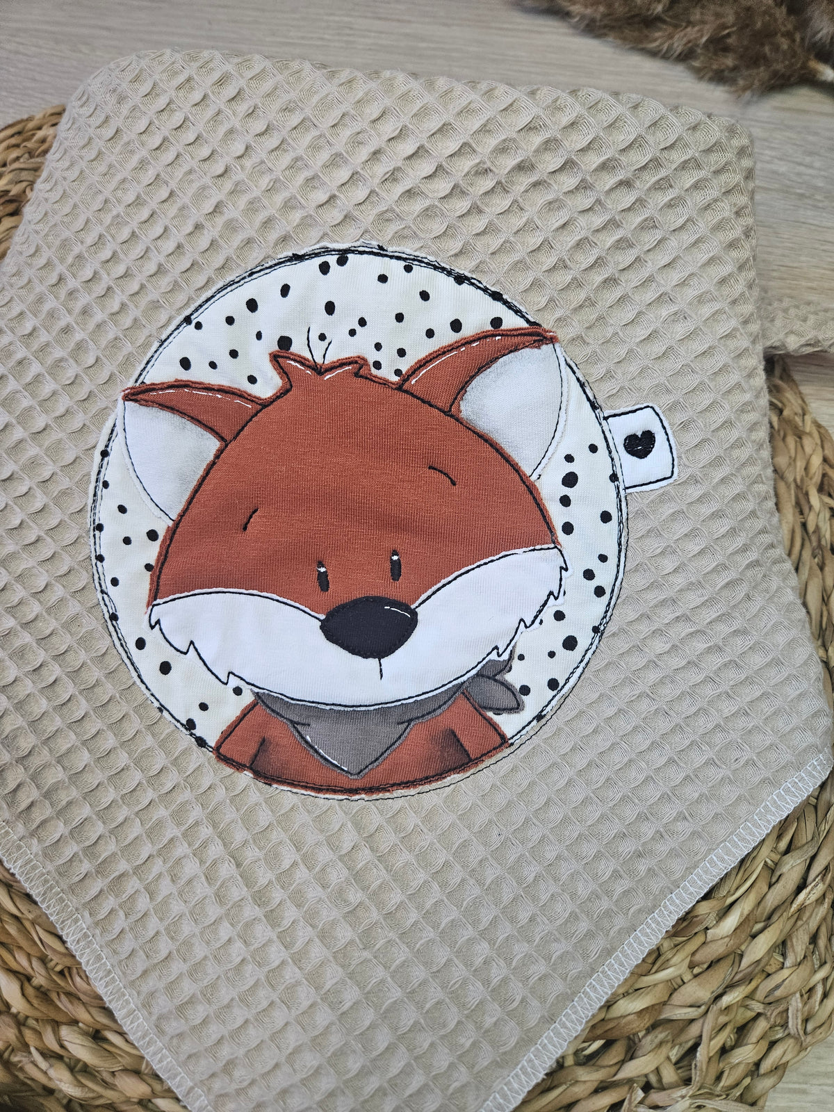 Dreieckstuch "Fuchs" mit Fuchs-Stickmotiv, 100% Baumwolle Waffelpiqué, 60x60 cm, handgenäht | Little Falili
