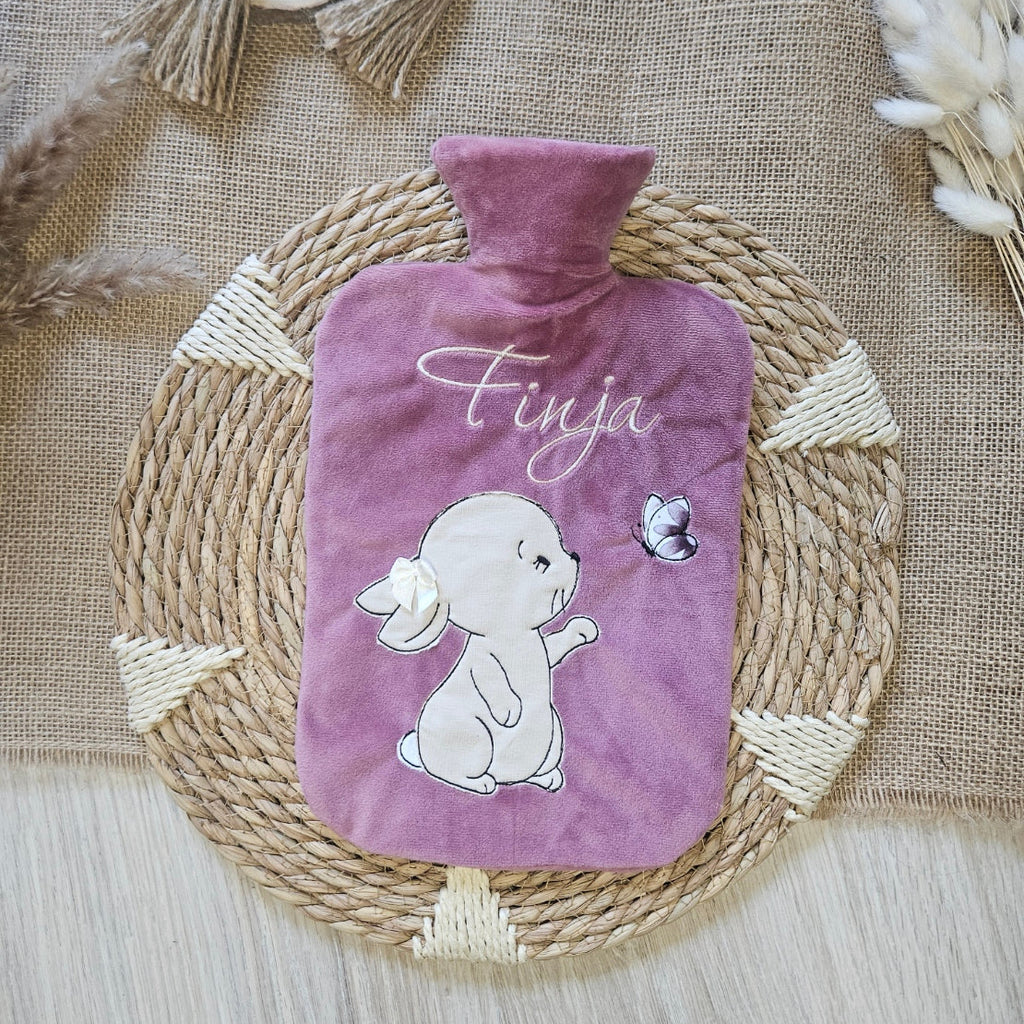Wärmflasche „Häschen“ mit handgefertigtem Minky-Fleece-Bezug von Little Falili