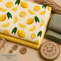 Zitronen Jersey gefaltet mit selbst gezeichnetem Zitronen-Design – 95% Baumwolle, 5% Elasthan, Reaktivdruck | Little Falili
