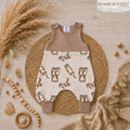 Detailansicht Otter-Motivstoff French Terry in Sand – selbst gezeichnetes Design für Baby Strampler "Otterliebe", Little Falili