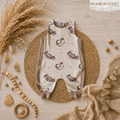 Baby-Strampler „Olli Otter“ in Braun und Sand mit Otter-Design