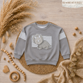 Kinder Pullover "Dino T." mit Dinosaurier-Stickerei, French Terry & Jersey 95% Baumwolle 5% Elasthan, handgenäht | Little Falili