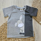 Kinder-Shirt "Kleiner Esel" mit Esel-Stickerei, 65% Baumwolle 30% Polyester 5% Elasthan, handgenäht | Little Falili
